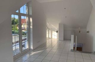 Wohnung mieten in Theodor-Heuss-Straße 23, 61184 Karben, Geschmackvolle Wohnung mit zwei Zimmern sowie Balkon und EBK in Karben Rendel