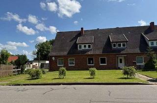 Doppelhaushälfte kaufen in Kastanienallee, 18334 Semlow, Modernisierungsbedürftige Doppelhaushälfte mit 2 Wohneinheiten