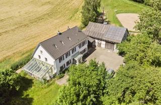 Haus kaufen in 95352 Marktleugast, Idyllisches Anwesen für Pferde-/ Tierhaltung in Alleinlage auf 2,7 ha zu verkaufen