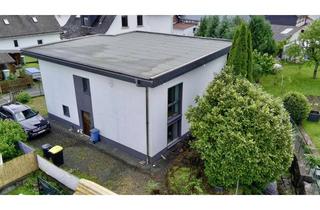 Einfamilienhaus kaufen in Mühlwiesstraße, 35768 Siegbach, Freistehendes Einfamilienhaus in Siegbach – großzügig, ruhig, entwicklungsfähig