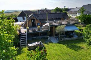 Haus kaufen in 53902 Bad Münstereifel, Saniertes Fachwerkhaus von 1820 mit überdachtem Freisitz, Outdoorküche, Sauna und Holzofen Badefass