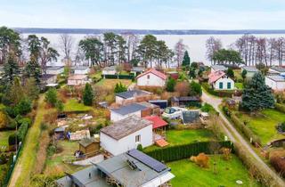 Haus kaufen in 15848 Tauche, Ferienbungalow in Sawall - Keller/Tiefgarage, Einbauküche, Kamin, Terrasse - Nahe dem Schwielochsee!