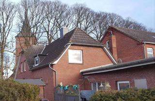 Mehrfamilienhaus kaufen in 23779 Neukirchen, Nähe Heiligenhafen Mehrfamilienhaus 4 Wohneinheiten mit Gewerbehof+Halle+Baugrundstück(Neukirchen)