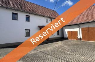 Einfamilienhaus kaufen in 06729 Elsteraue, Tolles Einfamilienhaus mit viel Nutzfläche & Garagen in Beersdorf bei Leipzig zu verkaufen.