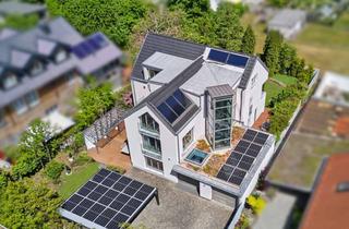 Villa kaufen in 82110 Germering, Maximale Flexibilität auf über 430 m²: High-End-Villa mit Lift, Büro, Heimkino und Spa-Oase