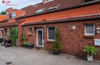 Haus kaufen in 26655 Westerstede, Ideal für die junge Familie - modernisiertes Reihenmittelhaus mit neuer Heizung in Westerstede