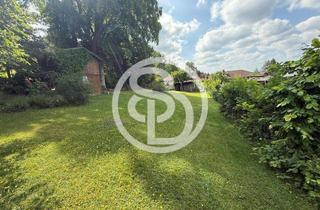 Grundstück zu kaufen in 95145 Oberkotzau, Traumhaftes, unverbaubares Wohnbaugrundstück mit Gartenhaus und kleinen Schuppen in Oberkotzau - für Bungalow geeignet - Grundstücksfläche ca. 800 m² - erschlossen