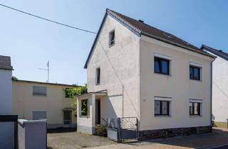Haus kaufen in 56637 Plaidt, 2 gut vermietete Zweifamilienhäuser in ruhiger Lage