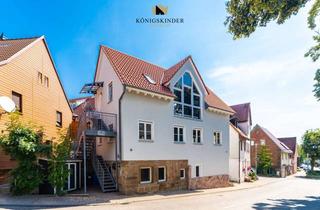 Wohnung kaufen in 74363 Güglingen, Vermietete 2-Zimmer-Dachgeschosswohnung mit Weitblick und Sichtgebälk – Kapitalanlage in Güglingen