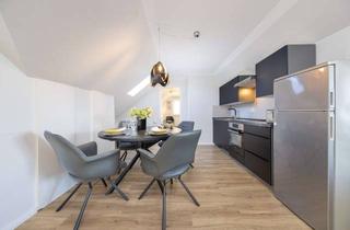 Wohnung kaufen in 18119 Seebad Warnemünde, VIDEO: Exklusive Dachgeschosswohnung mit 3 Zimmern + 150 m zum Strand + Stellplatz