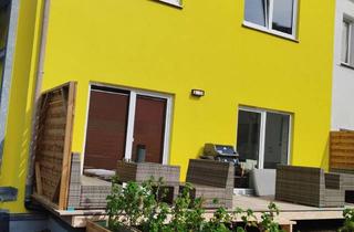 Wohnung mieten in Ludwigstraße 42, 95028 Innenstadt, Moderne 3,5 Zimmer Wohnung mit Terrasse und Grünfläche NK inkl Heizung