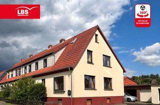 Doppelhaushälfte kaufen in 37197 Hattorf, Für die Großfamilie oder Vermietung - Doppelhaushälfte mit 2 WE und Garten