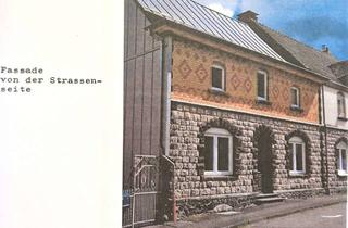 Haus kaufen in Heiligenstrasse, 54568 Gerolstein, Günstiges, vollständig renoviertes 5-Raum-Reihenendhaus mit gehobener Innenausstattung in Gerolstein
