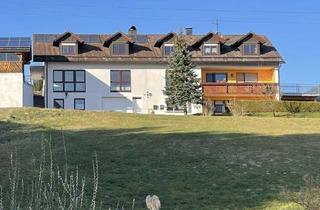 Haus kaufen in 94374 Schwarzach, Traumhafte Alleinlage am Südhang inmitten unberührter Natur und freier Sicht ins Land