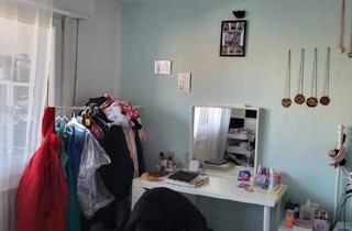 Wohnung kaufen in 50127 Bergheim, Bergheim - 4 Zimmer - Provisionsfrei - vermietet - mit Garage und Balkon