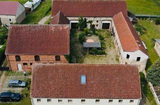 Mehrfamilienhaus kaufen in 16845 Neustadt, Neustadt (Dosse) - Bauernhof mit 5 Wohnungen u Pferdestall im nördlichen Brandenburg