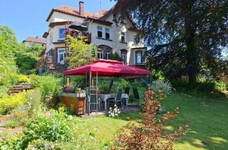 Villa kaufen in 37627 Stadtoldendorf, Stadtoldendorf - Zweifamilienhaus (Villa) auf 1879 m² großen Grundstück