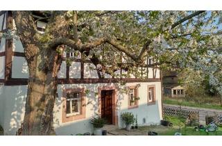 Haus kaufen in 04654 Frohburg, Frohburg - Pittoreskes Fachwerkhaus im Landkreis Leipzig