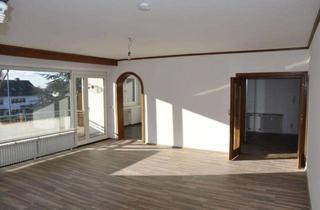 Penthouse kaufen in Zeppelinstr 123, 45470 Holthausen, Penthouse 4-Zimmer-Wohnung in Holthausen mit Süd-Balkon und Garage