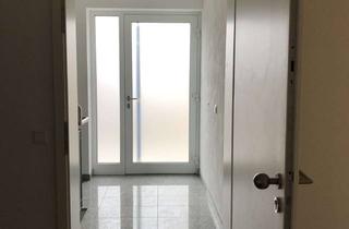 Wohnung mieten in 76751 Jockgrim, Neubau 5 ZKB Erdgeschoss mit Terrasse / Garten mit Alleinnutzungsrecht