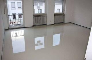 Wohnung mieten in Wilhelmstraße 56, 53879 Euskirchen, Vollständig renovierte 2-Zimmer-Wohnung mit Balkon in Euskirchen Zentrum ab 01. November
