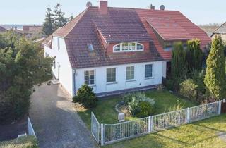 Doppelhaushälfte kaufen in 18347 Dierhagen, Ostseenahes Platzwunder: Doppelhaushälfte mit großem Garten in Dierhagen Dändorf