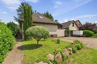 Einfamilienhaus kaufen in 29693 Ahlden, Trabbi mit Einfamilienhaus, XL-Garage, Poolhaus in Ortsrandlage von Ahlden