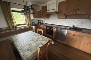 Immobilie mieten in Leiten, 83362 Surberg, Gepflegte 2-Raum-Wohnung mit Balkon in der Nähe von Surberg