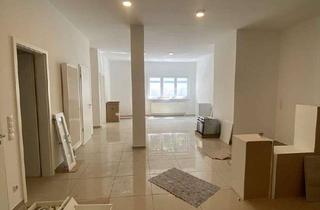Wohnung mieten in Mundenheimer Straße 237, 67061 Süd, Stilvolle, modernisierte 2-Raum-EG-Wohnung in Ludwigshafen am Rhein