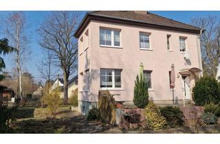 Einfamilienhaus kaufen in 15569 Woltersdorf, Einfamilienhaus mit baulichen Alternativen und großem Grundstück für Garten- und Kleintierliebhaber