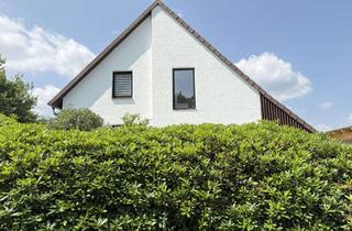 Doppelhaushälfte kaufen in 30938 Burgwedel, Großburgwedel: Exzellente Doppelhaushälfte mit Keller, Garten & Garage in Top Lage!