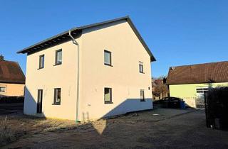 Einfamilienhaus kaufen in 91486 Uehlfeld, Uehlfeld - Sparsames KfW-55 EFH mit EBK - 3 Garagen und ausbaubaren Dachboden