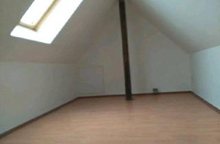 Wohnung kaufen in 47137 Duisburg, Duisburg - Attraktive Dachgeschosswohnung, Mehrgenerationen
