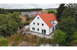 Wohnung kaufen in 36088 Hünfeld, Hünfeld / Oberrombach - Hünfeld-Oberrombach: MEHR RAUM, MEHR LUXUS: ENERGIEEFFIZIENTE DACHGESCHOSSWOHNUNG MIT AUSBAUPOTENZIAL!