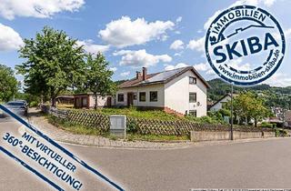 Einfamilienhaus kaufen in 53518 Adenau, Adenau - Aussicht über Adenau im beliebten Wohngebiet: Einfamilienhaus mit Garten und Garage