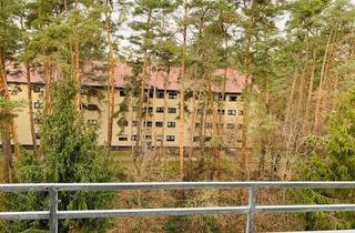 Wohnung kaufen in Königsberger Straße 25b, 76139 Waldstadt, 2 Zimmer-Wohnung mit Loggia und Einbauküche in der Waldstadt