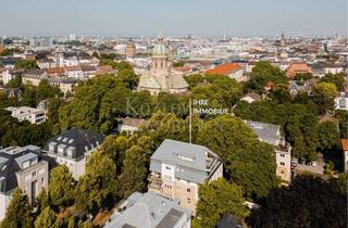 Wohnung kaufen in 68165 Schwetzingerstadt, Villa Gustav Cless - Repräsentative Altbauetage voller Potential mit Direktlift!