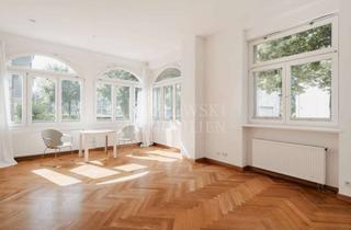 Wohnung kaufen in 68165 Schwetzingerstadt / Oststadt, Villa Gustav Cless - Repräsentative Altbauetage voller Potential mit Direktlift!