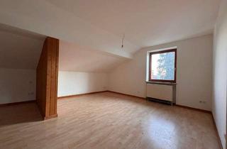 Wohnung mieten in 84428 Buchbach, ST/IMMO - Gemütliche DG-Wohnung für Singles oder Paare – ruhig, gepflegt & mit Stellplatz!