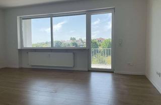 Wohnung mieten in 67722 Winnweiler, Freundliche und neuwertige 4-Zimmer-Erdgeschosswohnung mit Balkon und EBK in Winnweiler