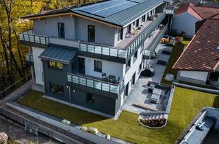 Wohnung mieten in Bergwerkstr. 32b, 83714 Miesbach, Geschmackvolle, neuwertige 2-Zimmer-Erdgeschosswohnung mit geh. Innenausstattung mit Terrasse