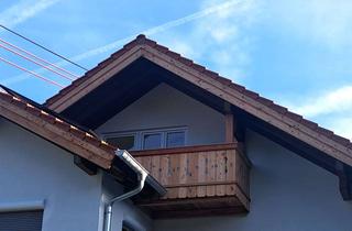 Wohnung mieten in Quellenstrasse, 83646 Wackersberg, Erstbezug nach Sanierung mit Balkon und Einbauküche: Exklusive 2,5-Raum-Dachgeschosswohnung