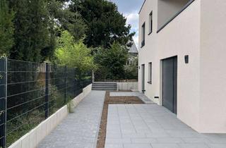Wohnung mieten in Berliner Ring 58, 68519 Viernheim, Exklusives und modernes Wohnen - Helle EG-Wohnung mit 2 Terrassen und Garten
