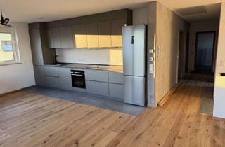 Wohnung mieten in Bettina-Von-Arnim-Str. 10, 79189 Bad Krozingen, Eiche trifft Beton, 31m2 Dachterasse mit 3,5 Zimmern im Kurgarten