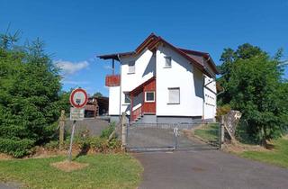 Einfamilienhaus kaufen in Oberaulaer Straße 14, 34639 Schwarzenborn, Charmantes alleinstehendes Einfamilienhaus mit großem Garten