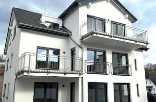 Anlageobjekt in Weberstraße 17b, 65779 Kelkheim, Haus mit 3 Wohnungen - Erstbezug!