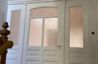 Wohnung mieten in 72762 Reutlingen, Große renovierte 4,5-Zimmer-Hochparterre Altbauwohnung mit EBK