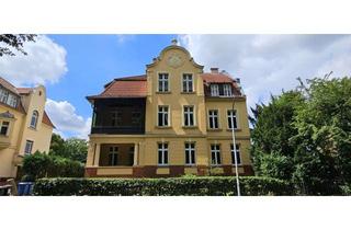 Wohnung mieten in Heinrich-Heine-Straße, 16816 Neuruppin, Erstbezug nach Grundsanierung 2 Balkone 4 Zimmer sanierte Stuckdecken in Neuruppin bei Berlin