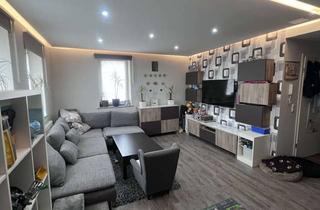 Doppelhaushälfte kaufen in Lange Wiesen, 96472 Rödental, Preiswerte, vollständig renovierte 6-Zimmer-Doppelhaushälfte in Rödental