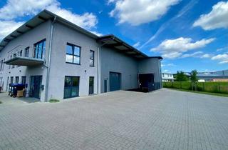 Büro zu mieten in Mercatorstr. 32a, 21502 Geesthacht, 445 m² beheizte Hallenfläche mit Rampe und 175 m² Büro